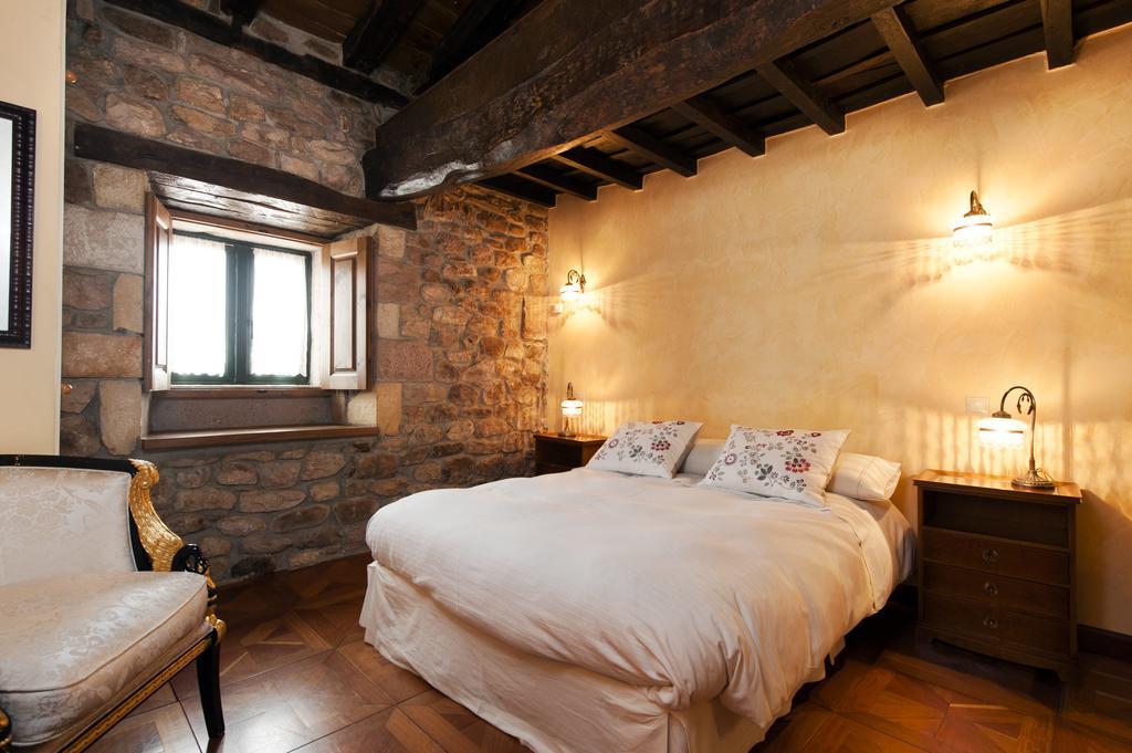 La Casa De Las Brujas Hotell Barrio  Eksteriør bilde